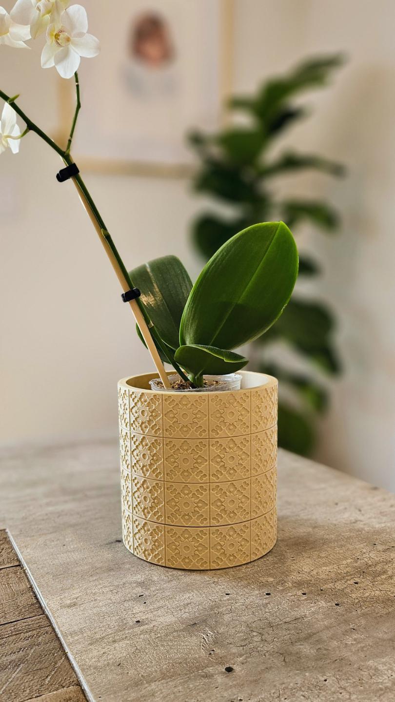 Parrish Planter with Hidden Drip Tray | Modern 3D Printed Plant Pot | Minimal Ribbed Planter | Indoor Plant Pot