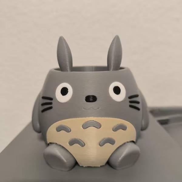 Totoro Plant Pot with Movable Legs - 3D Printed Planter & Pen Holder - Perfect for Home or Desk - Cute Fanart Design, 4 Sizes Available