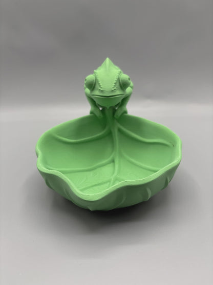 Pascal Chameleon Catchall Bowl