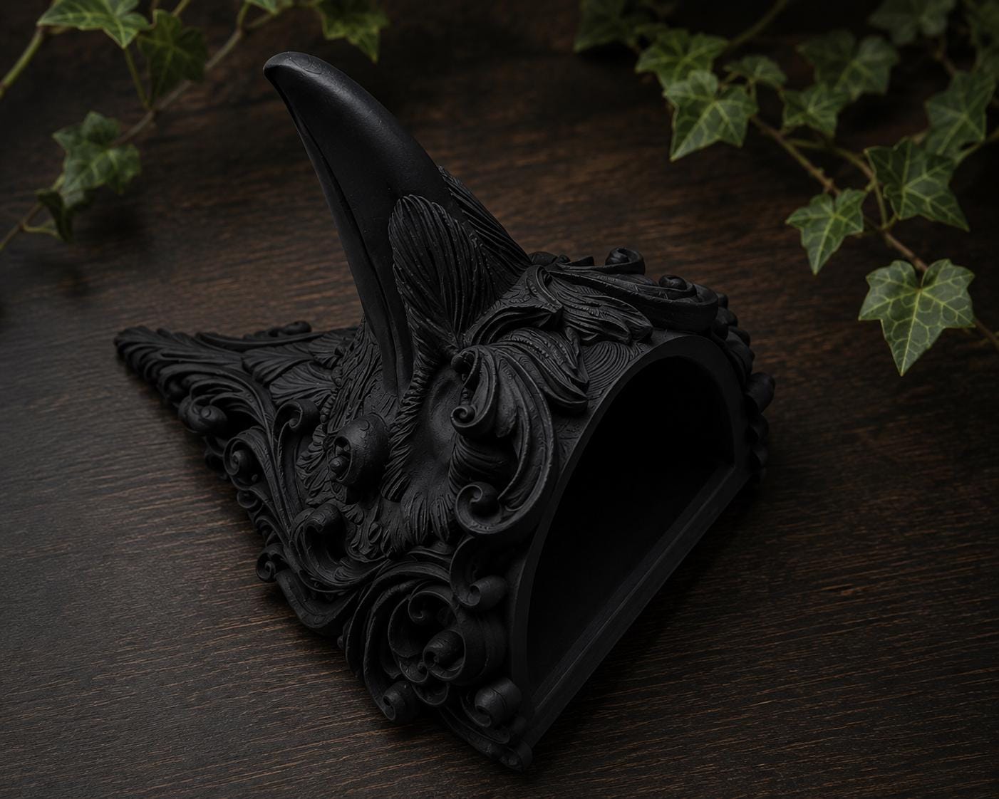 Gothic Raven Wall Planter | Hanging Crow Plant Pot | Gothic Home Decor | Dark Academia Wall Decor | Choose Your Colour